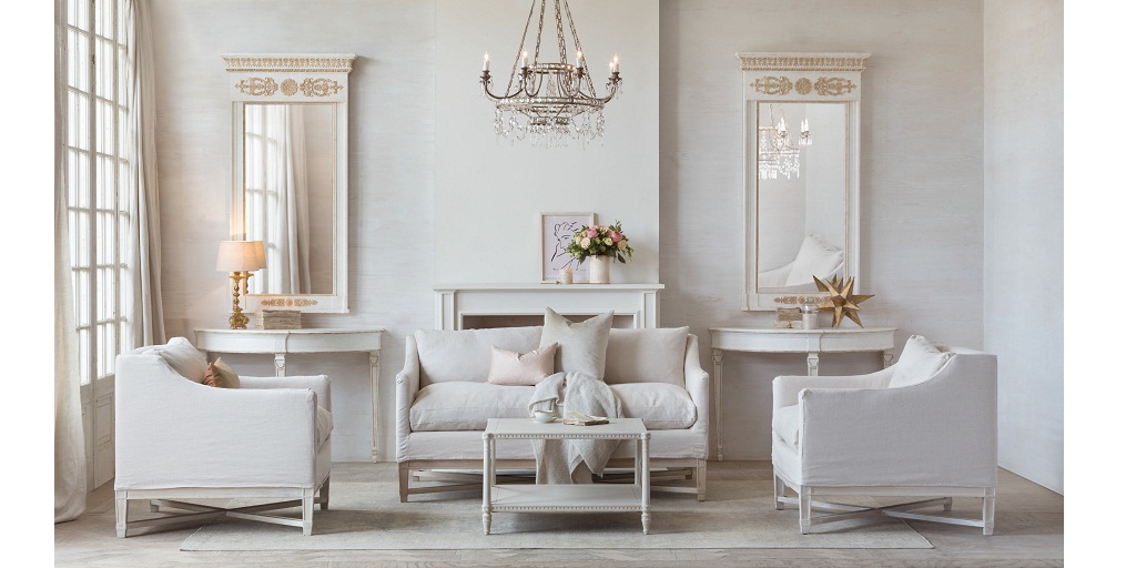 What to Consider While Shopping for Antique Mirrors for Sale