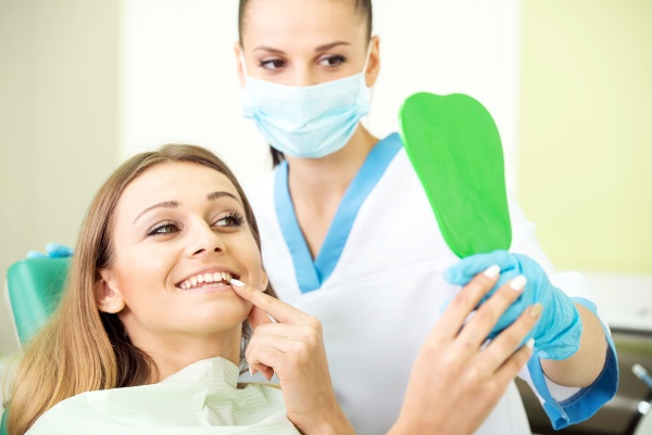 Choose The best Dental Treatment to Fix Your Teeth