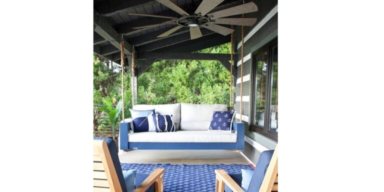 Advantages of Porch Swing Beds in Your Bedroom