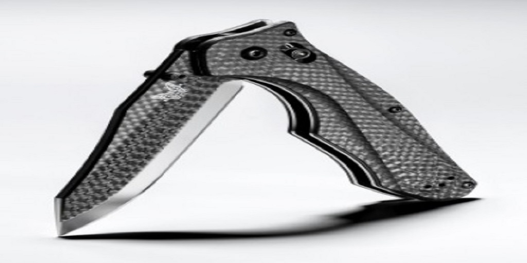 Why Carbon Fiber Scales Make The Best Knife Handles