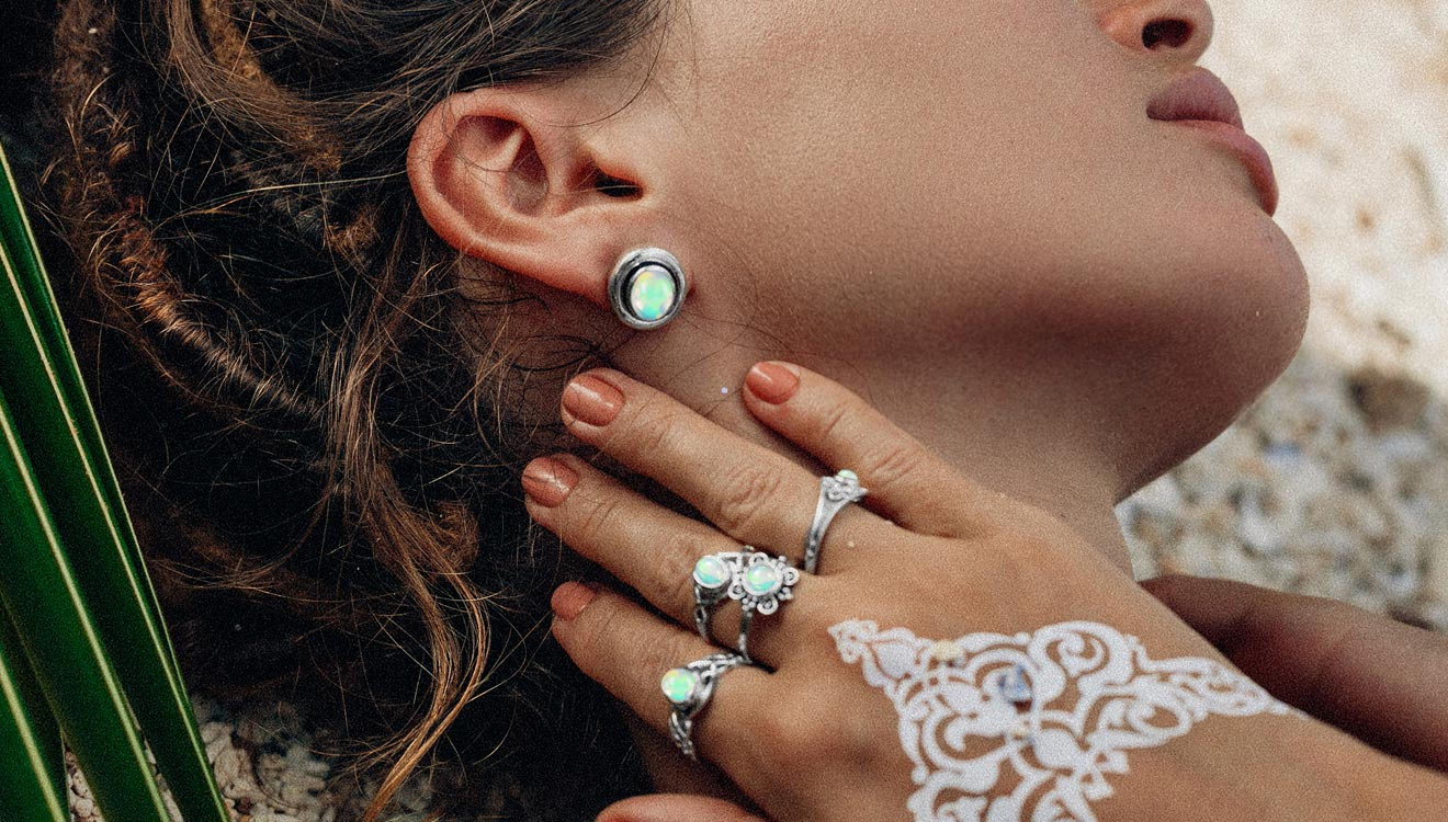 5 Caring Tips for Opal jewelry for endless beauty